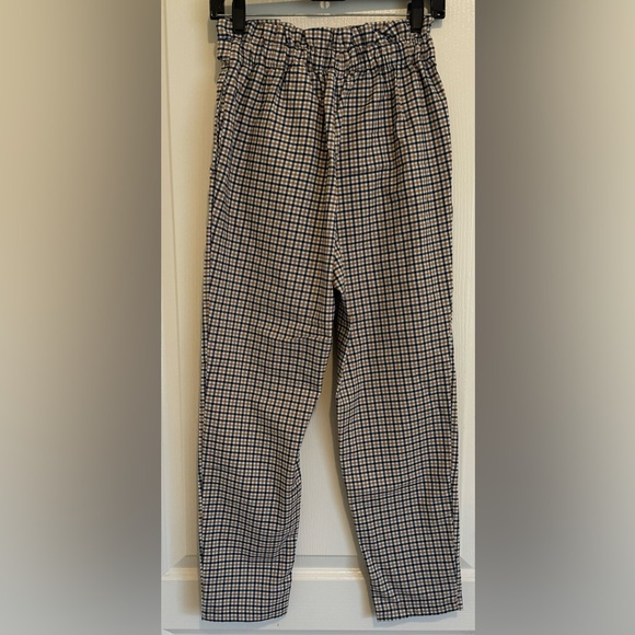 H&M Plaid Paper Bag Pants with Tie Size US 6 - Picture 2 of 4